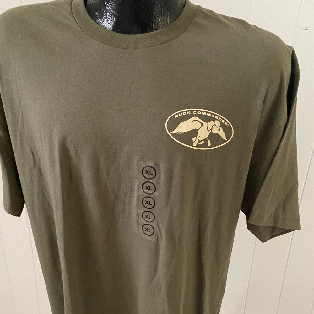 Men's Olive Green T-Shirt XL. Duck Commander. NWT